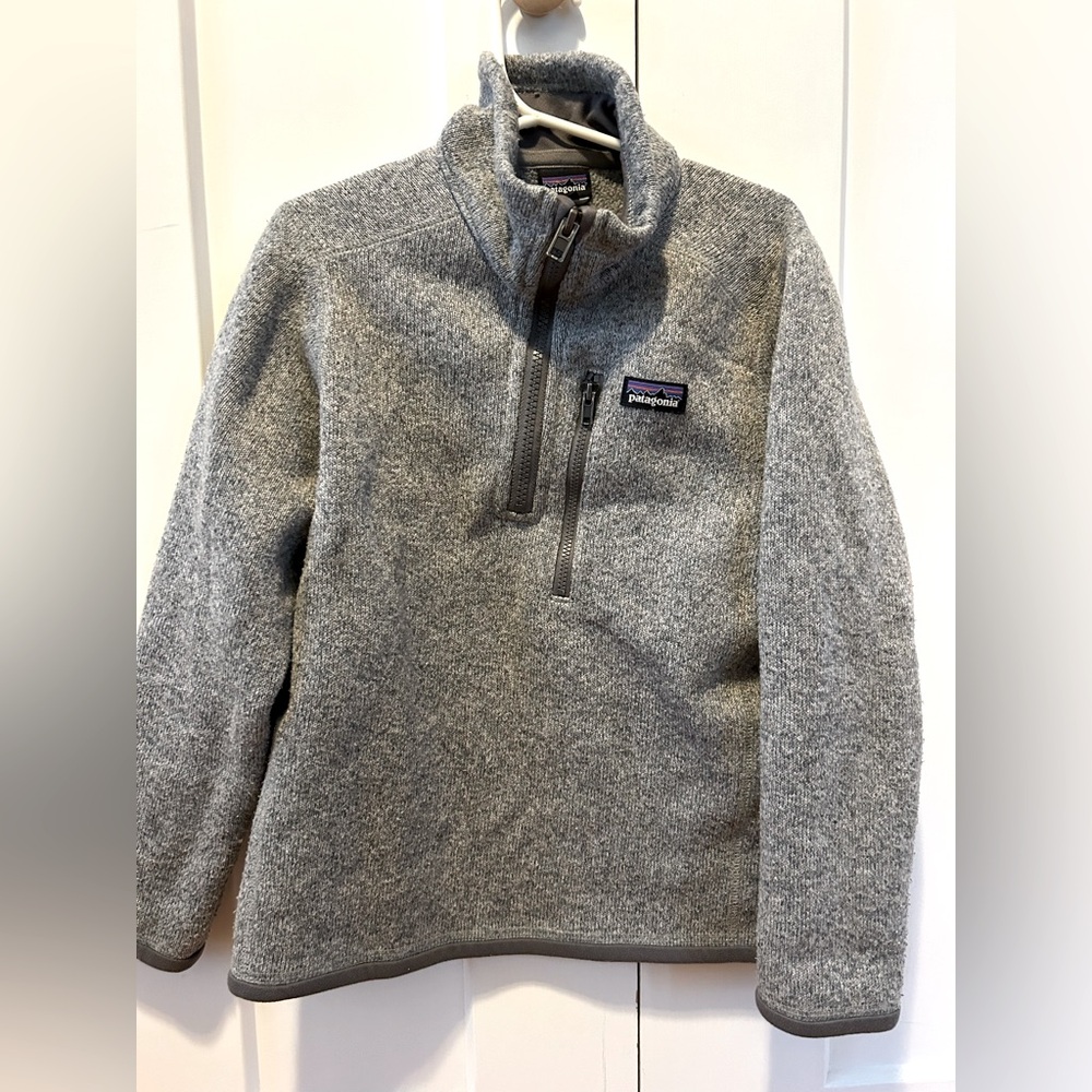 Kids Patagonia Better Sweater 
quarter zip fleece size  5-6 
(Boys or girls)